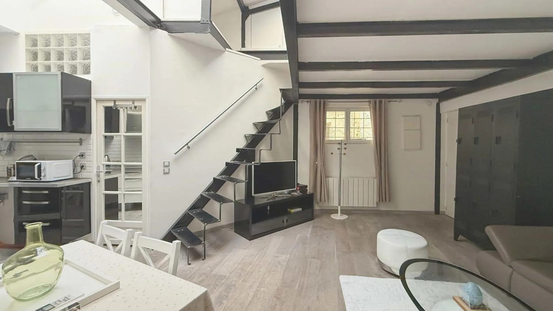 Flexliving - T2 - Villiers Apartman Párizs Franciaország