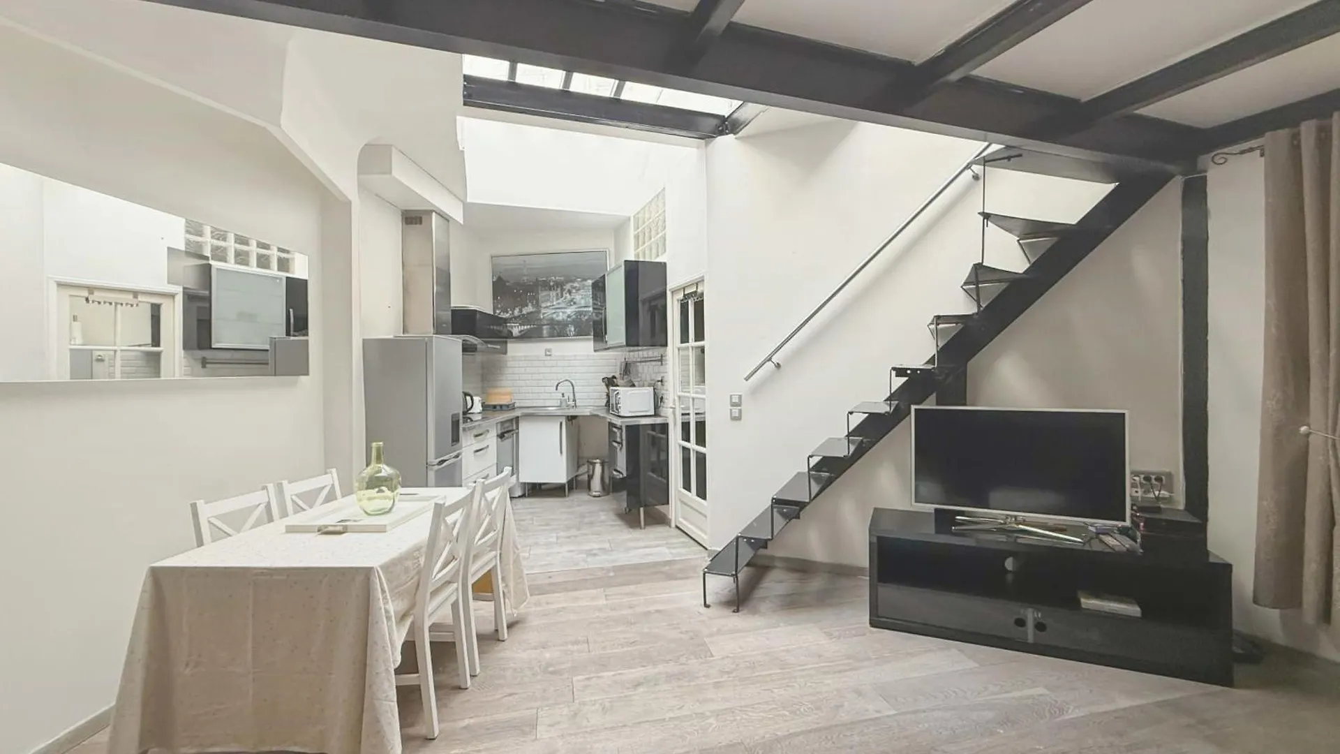 Flexliving - T2 - Villiers Apartment Paris
